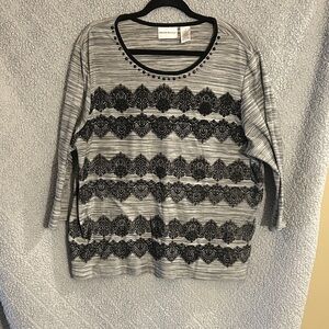Alfred Dunner Black and Gray Embellished Top
